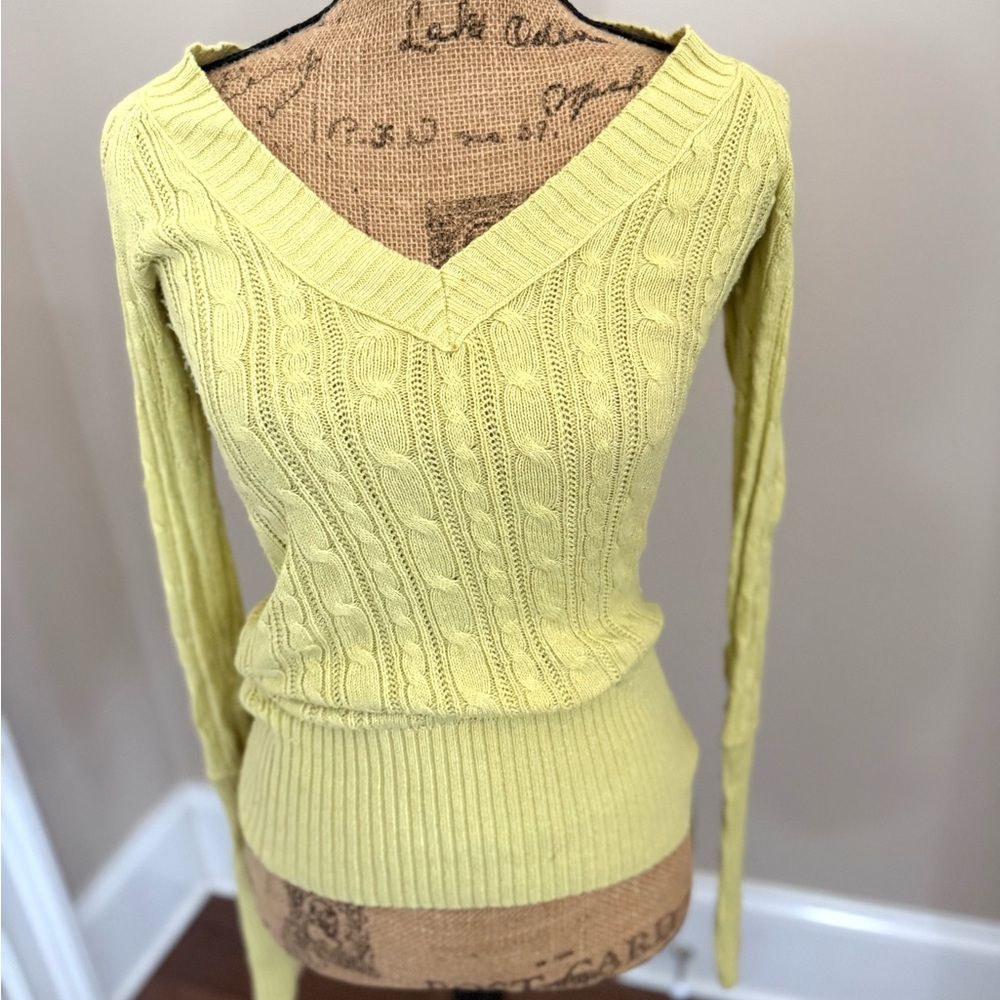 American Eagle Outfitters Yellow V-Neck Sweater